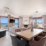 Elia Seaside Semesterbostad *
