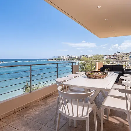 Elia Seaside 하니아