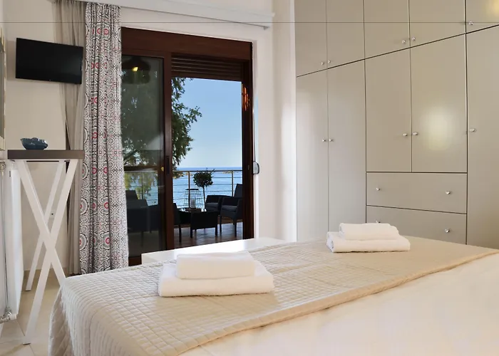 Elia Seaside * Hanya